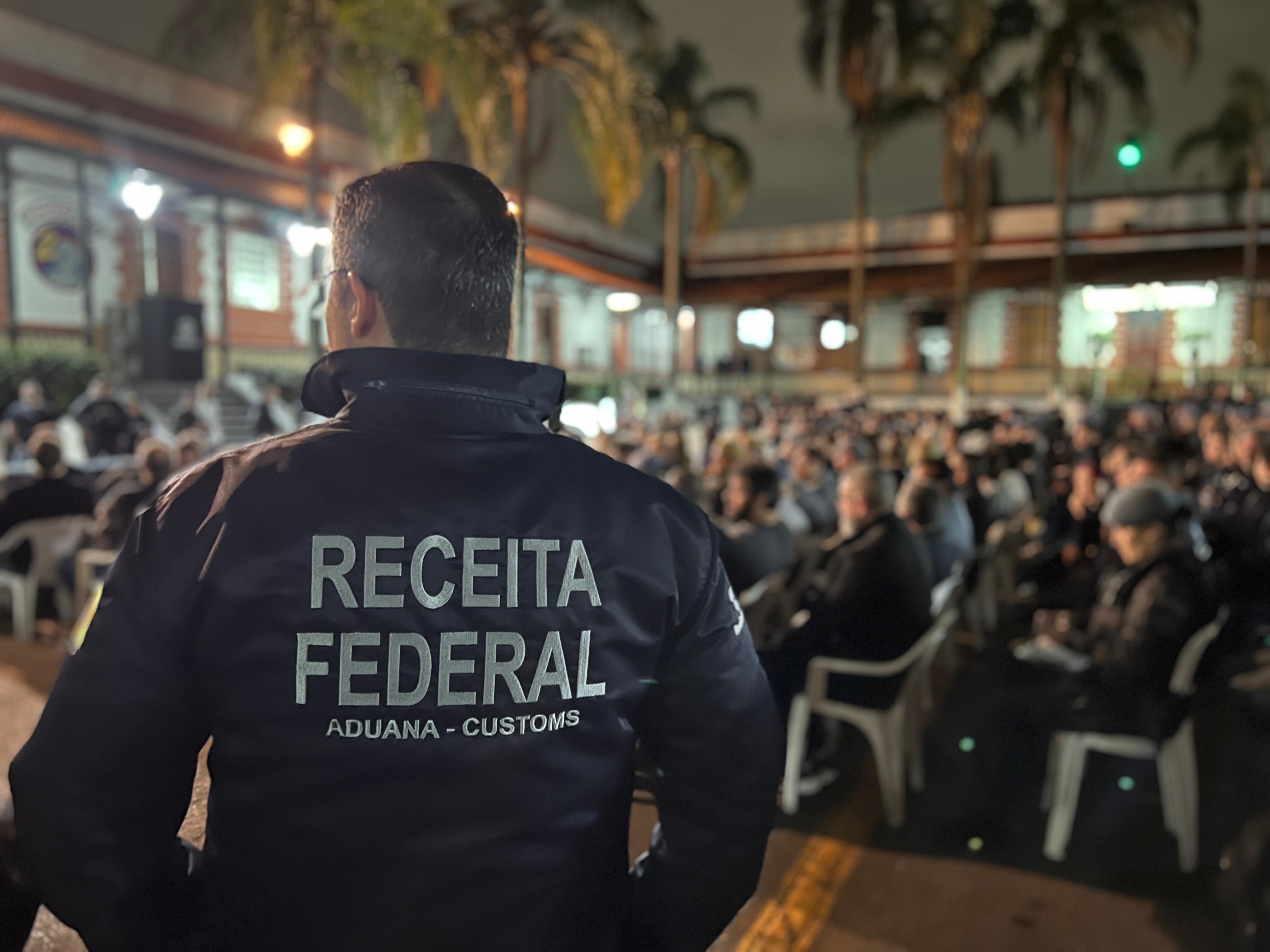 Suposta ligação entre PCC e Hezbollah é um dos argumentos dos EUA para classificar organização como terrorista