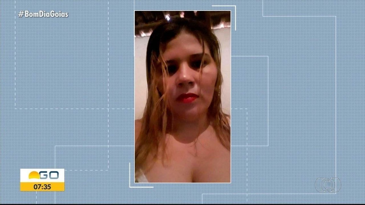 Ex é Suspeito De Matar Mulher A Facadas Na Frente Dos Filhos Por Não Aceitar O Fim Do