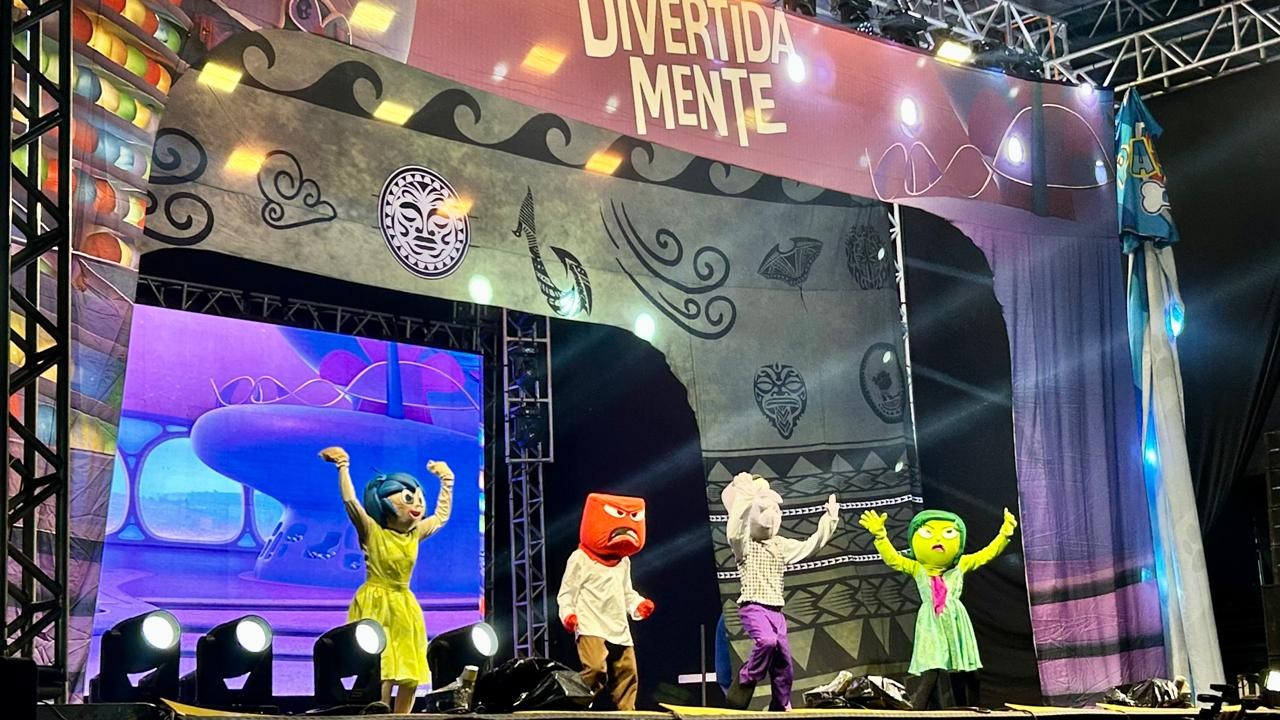 Crianças se divertem com shows infantis inspirados em animações na Expoacre 2025: 'Foi ótimo'