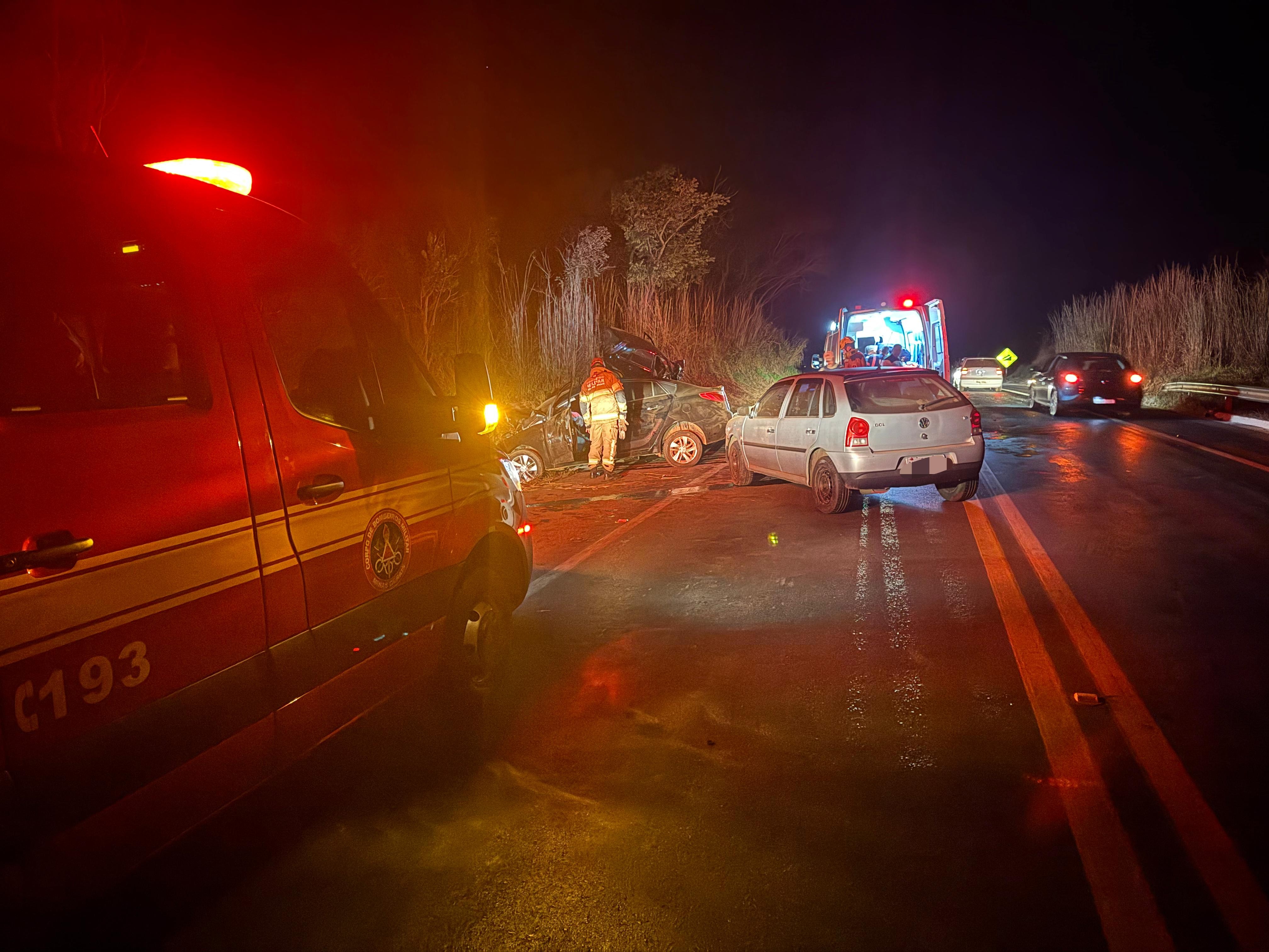 Morre terceira vítima de acidente causado por ultrapassagem proibida na BR-352 em Patos de Minas 