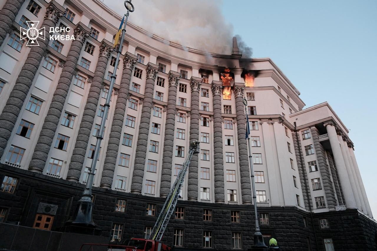 Rússia faz o maior ataque aéreo a Kiev desde o início da guerra; mais de 800 drones atingiram a capital da Ucrânia