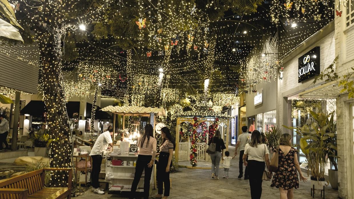 Governo do Ceará anuncia parcelamento do ICMS para comércio e isenção sobre diesel para ônibus