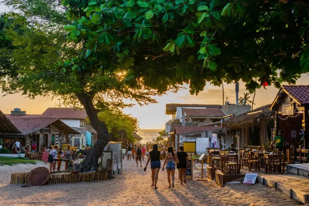 Cenário rústico da vila de Jeri conquistou turistas — Foto: Getty Images via BBC