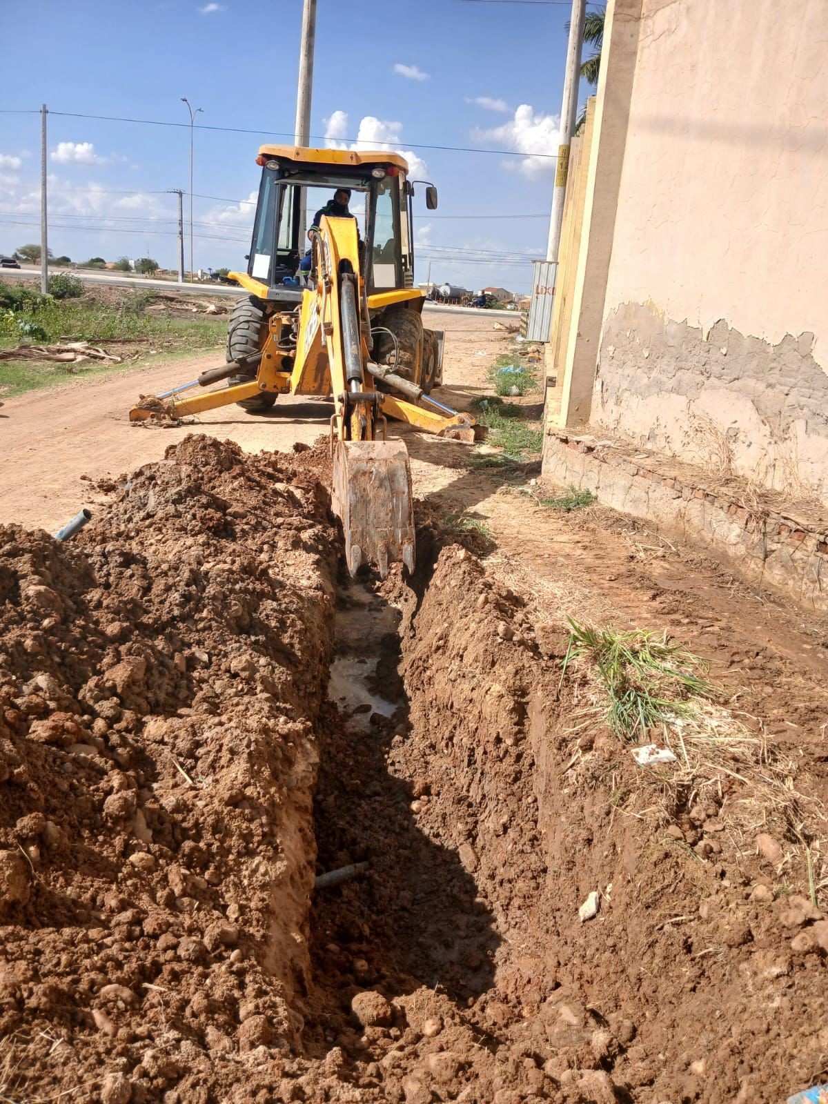 Compesa faz operação e identifica fraudes em academias e boate de Petrolina