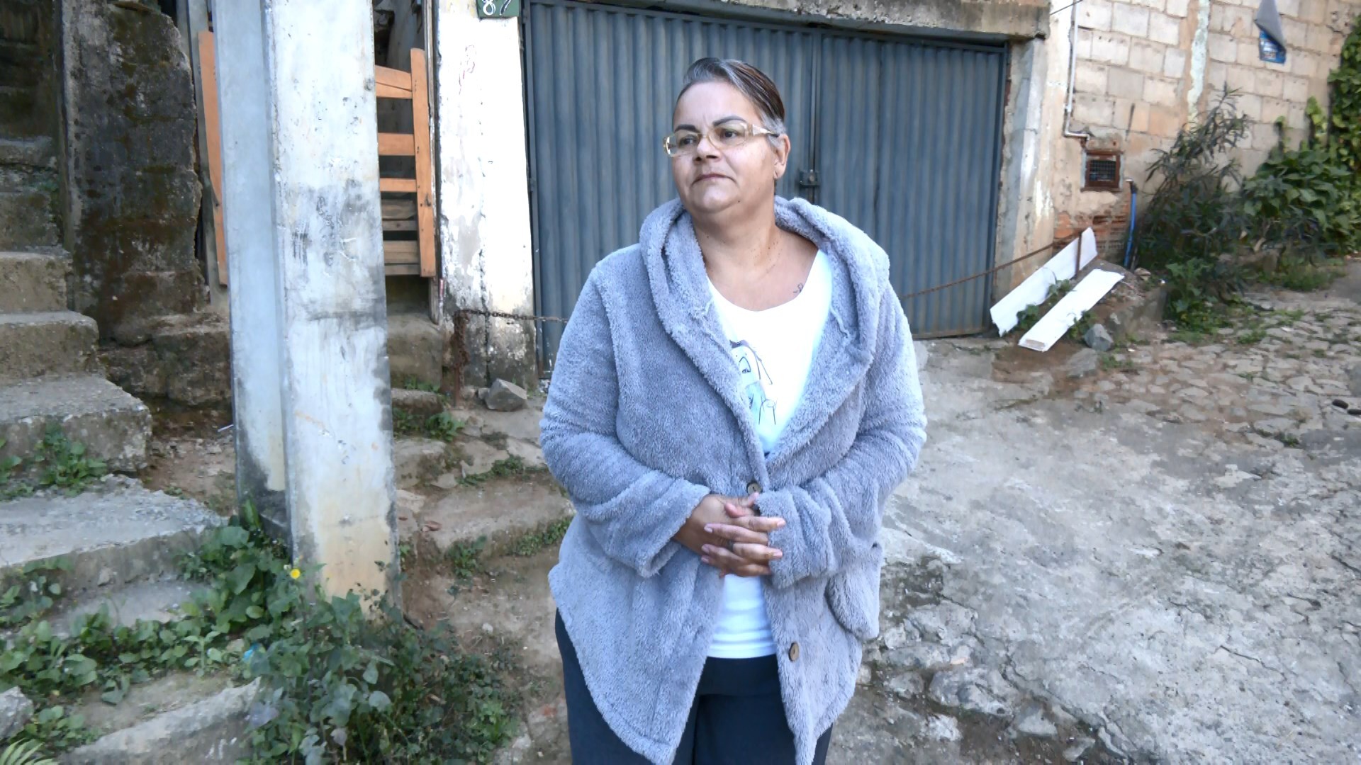 Vítima de acidente com micro-ônibus que deixou dois mortos em Juiz de Fora sofre com traumas e sequelas: 'Qualidade de vida péssima'