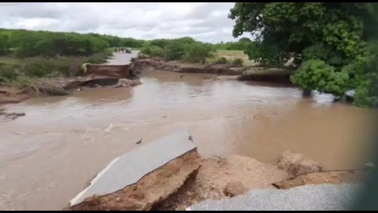 Ceará tem quase 3 mil pessoas desabrigadas ou desalojadas por causas das chuvas - Programa: G1 CE 