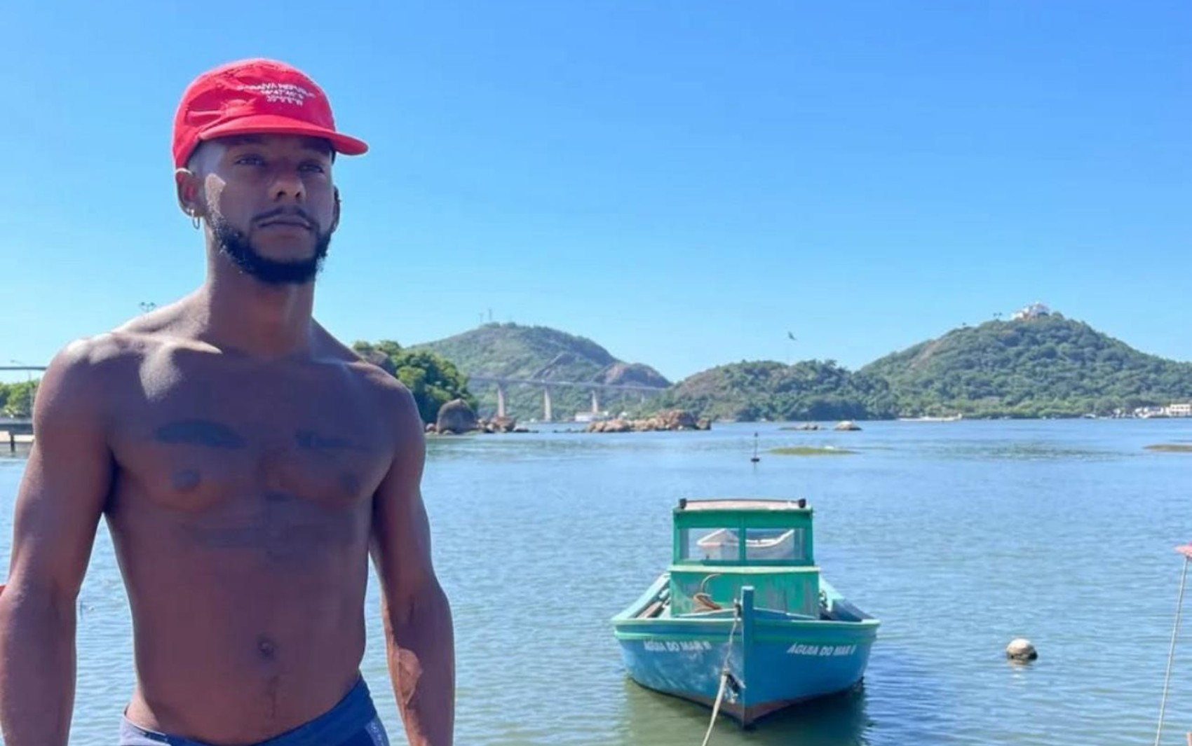 Mãe diz que guia de turismo morto em ação policial em Caraíva foi algemado e torturado: 'Pegou um menino inocente'