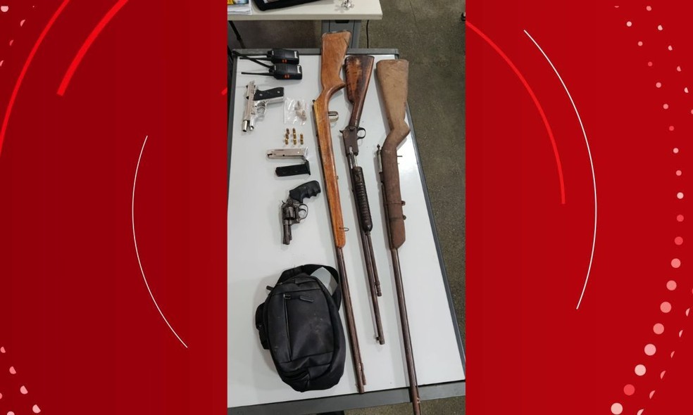 Duas pessoas morrem e uma fica gravemente ferida durante conflito entre indígenas e assentados na Bahia — Foto: Divulgação SSP