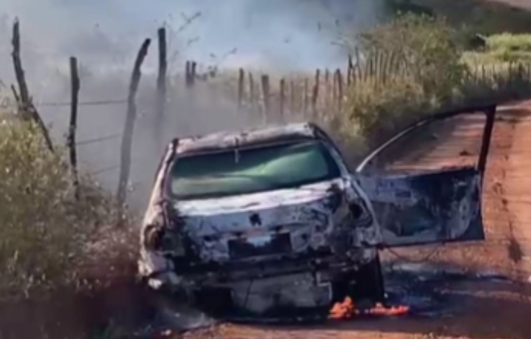 Motorista de aplicativo simula assalto e incendeia o próprio carro em Ribeirópolis
