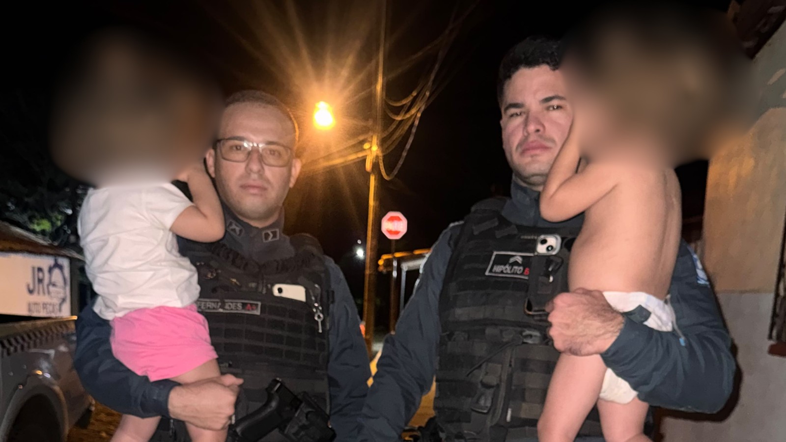 Crianças de 2 anos são resgatadas após serem deixadas sozinhas em casa no PI; mãe é presa com sinais de embriaguez