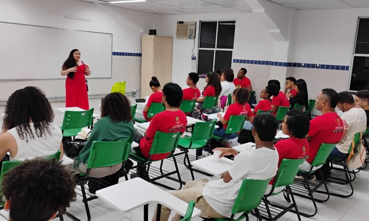 Instituto oferece inscrições para pré-vestibular gratuito em Salvador