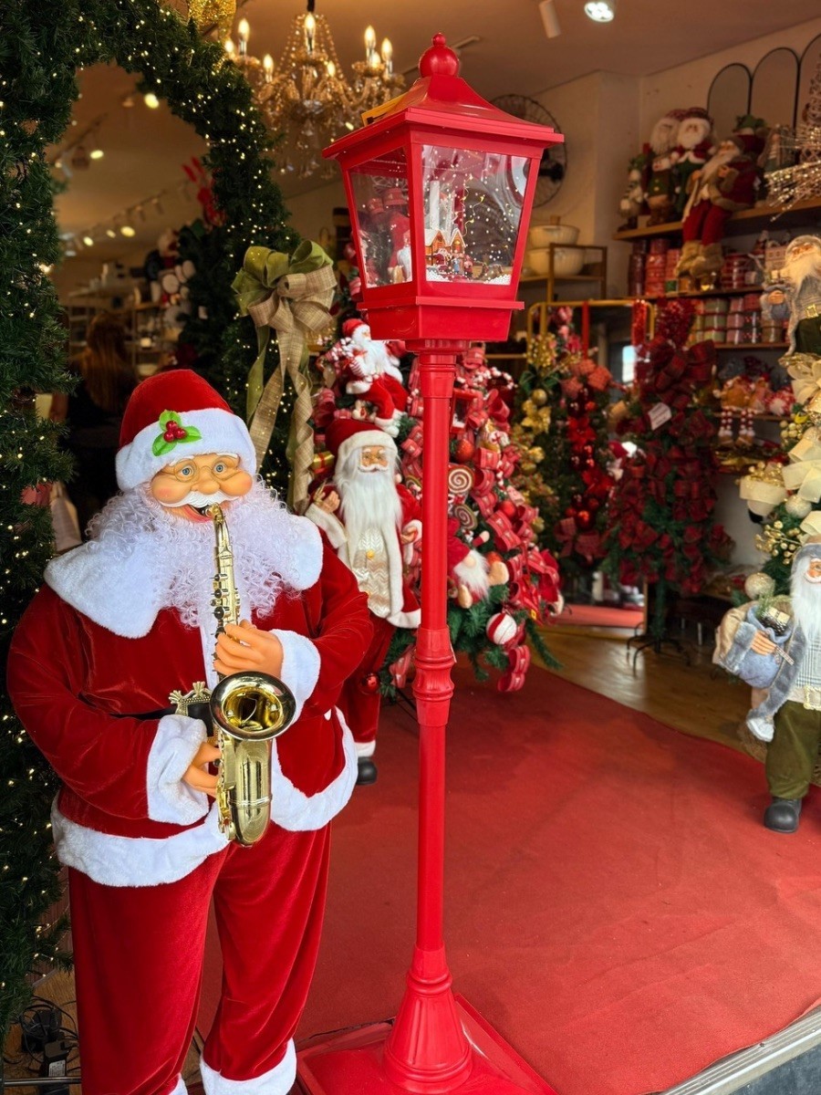A Dona das Panelas se transforma em um verdadeiro cenário natalino