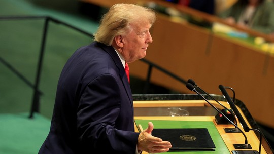 Trump diz que vai trocar o nome de Inteligência Artificial para 'Super Inteligência'