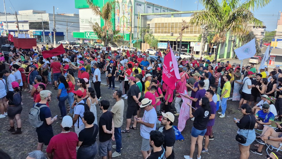 Manifestantes fazem ato contra PEC da Blindagem e PL da Anistia em Macap  Foto: Rafael Aleixo/g1