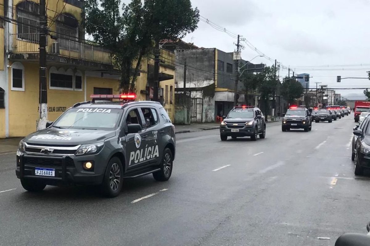 Entidades denunciam execuções, invasão ilegal de casas e abusos  durante operação da PM na Baixada Santista