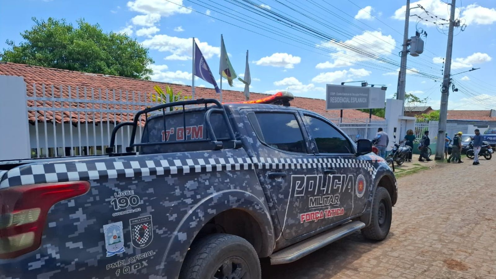 Adolescente é assassinado a tiros dentro de escola na Zona Sul de Teresina