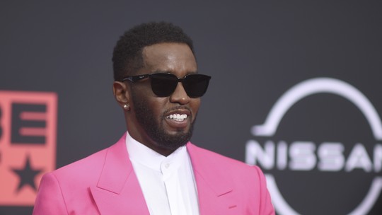 Ator, cantora e rapper: quem eram os famosos envolvidos no julgamento contra Sean 'Diddy' Combs - Considerado um dos executivos mais influentes do hip-hop e próximo a muitas celebridades, rapper foi condenado por transporte para fins de prostituição, mas absolvido de acusações mais graves.