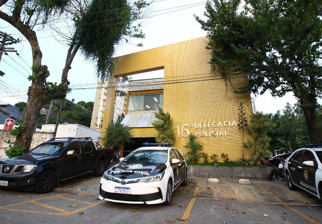 Polícia Civil prende um dos líderes da maior quadrilha de roubos a farmácias do RJ