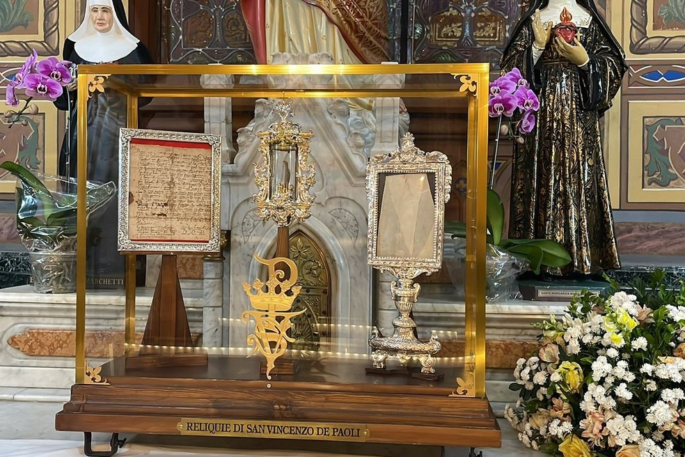 Fiéis poderão visitar as relíquias de São Vicente de Paulo em Campo Grande. — Foto: Divulgação