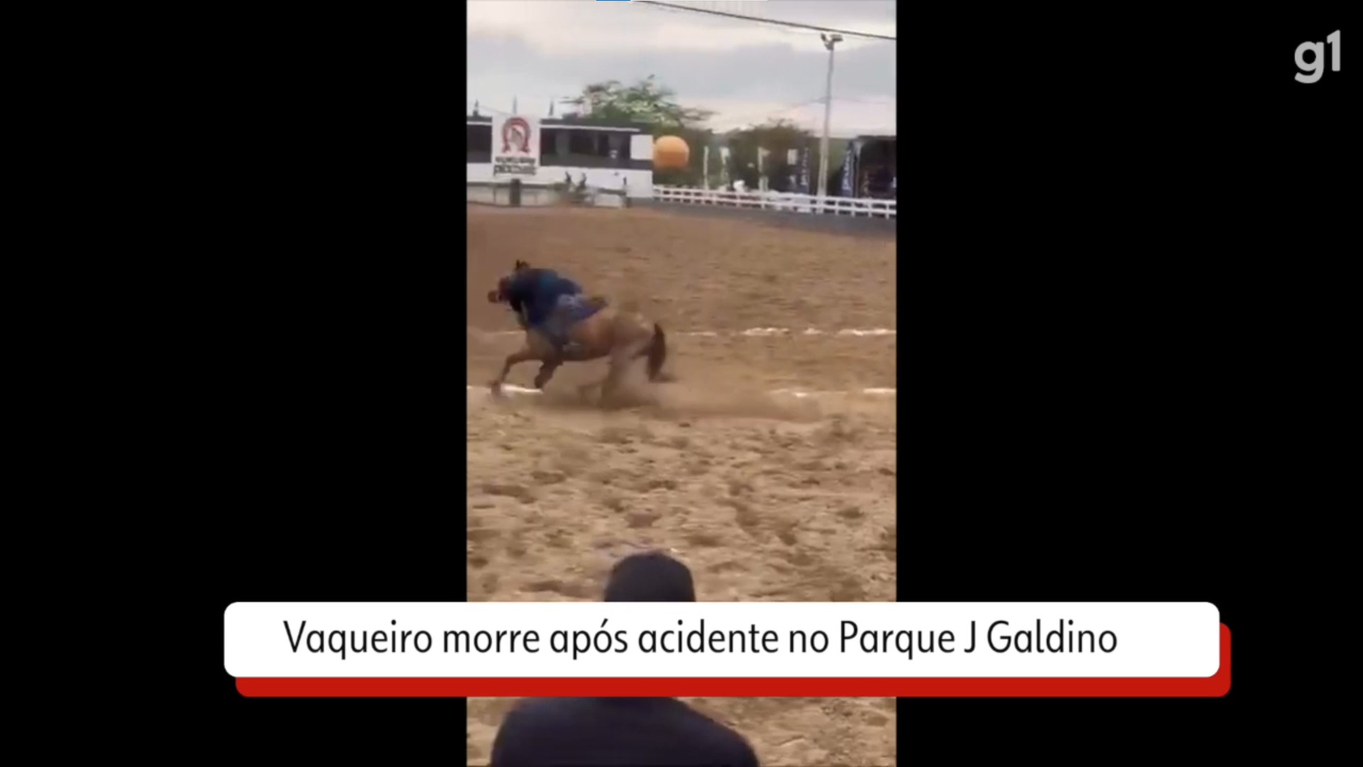 VÍDEO: homem morre após cair de cavalo na vaquejada de Surubim