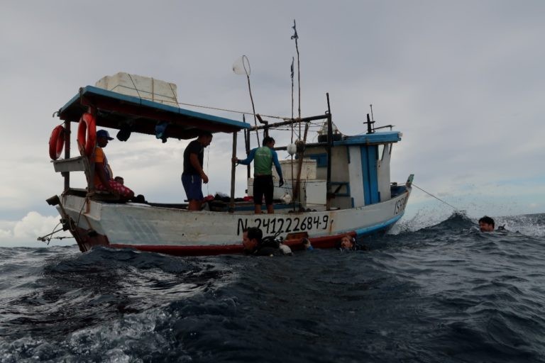 Ventos fortes colocam embarcações em risco no litoral alagoano