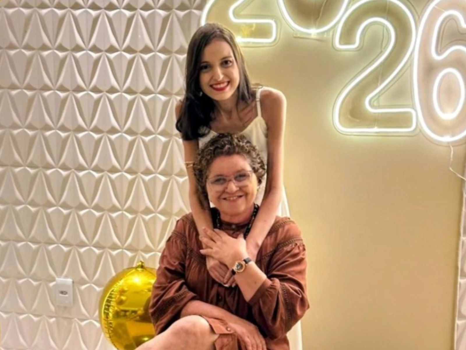 Mãe de empresária que morreu de câncer anuncia fim de negócio no Acre: ‘Ela decidiu encerrar’