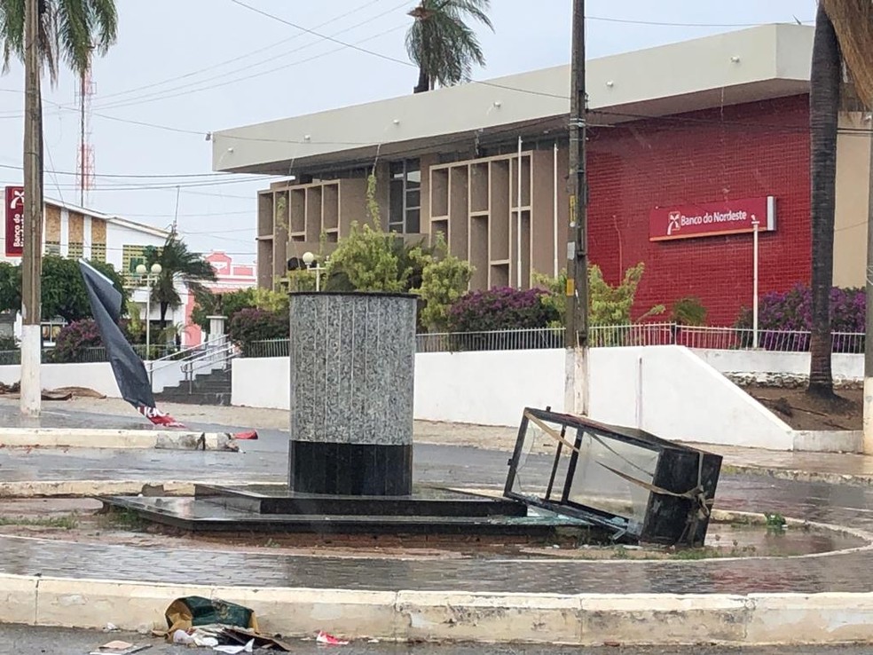 Chuva causa estragos em Ouricuri — Foto: Reprodução