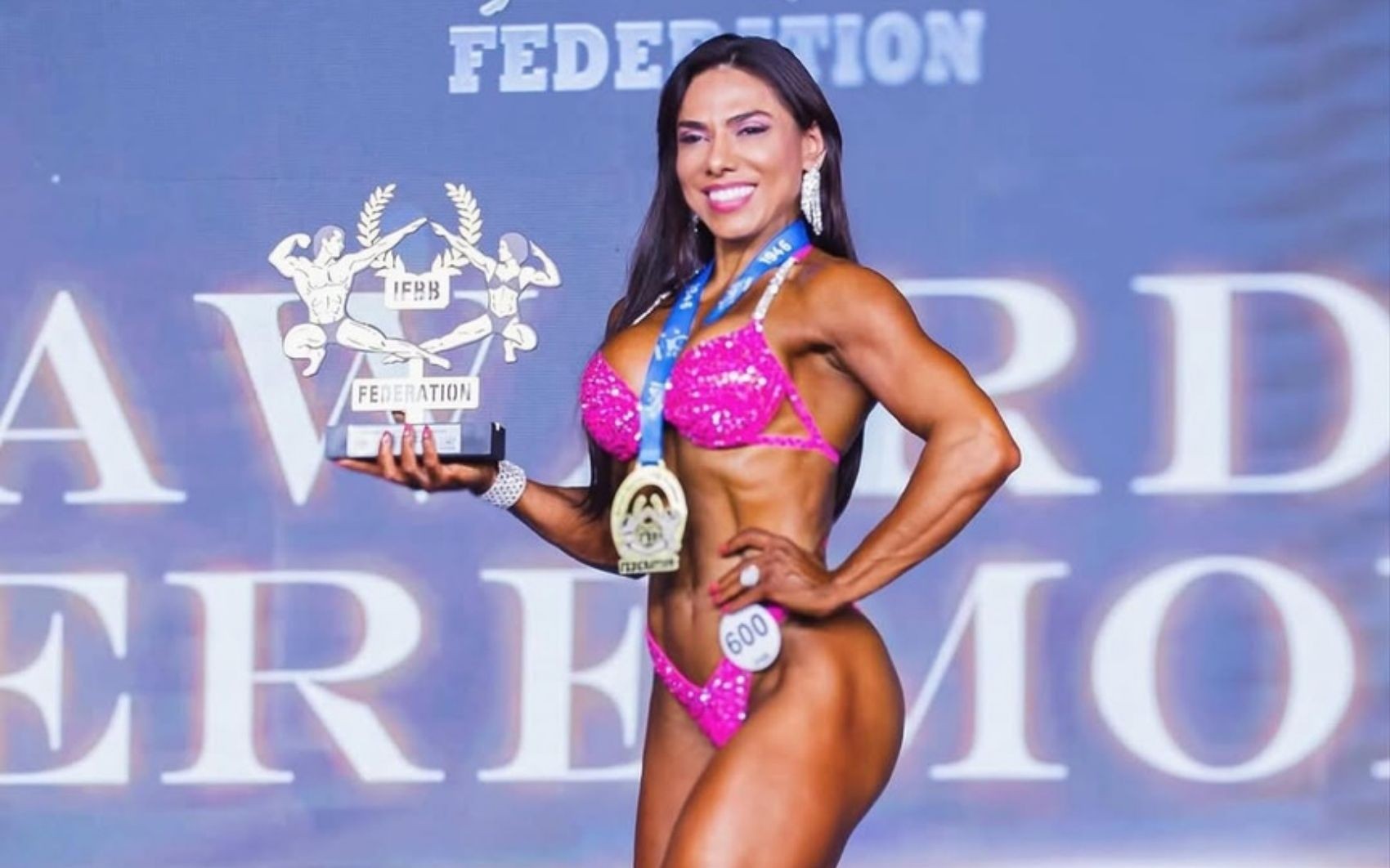Fisiculturista goiana vence campeonato mundial na Espanha