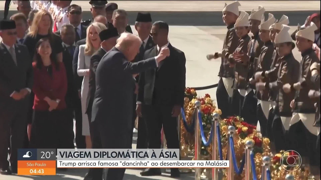 VÍDEO: Trump faz 'dancinha' na Malásia antes de encontro com Lula