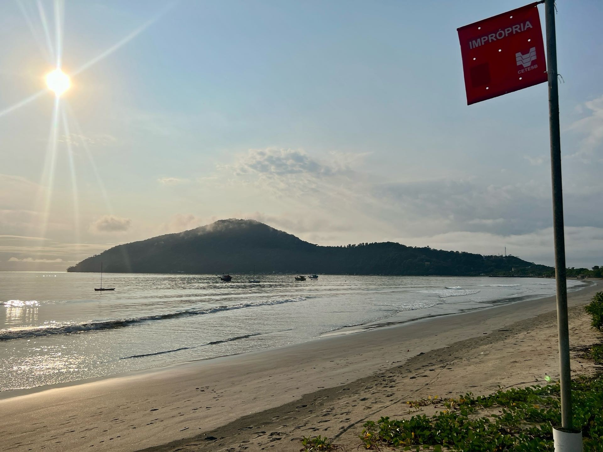 Onda de calor: Litoral Norte de SP tem 11 praias impróprias para banho em semana com previsão de altas temperaturas; veja list