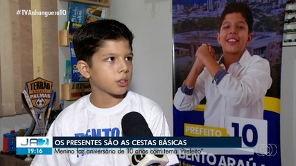 Menino faz aniversário de 10 anos com tema 