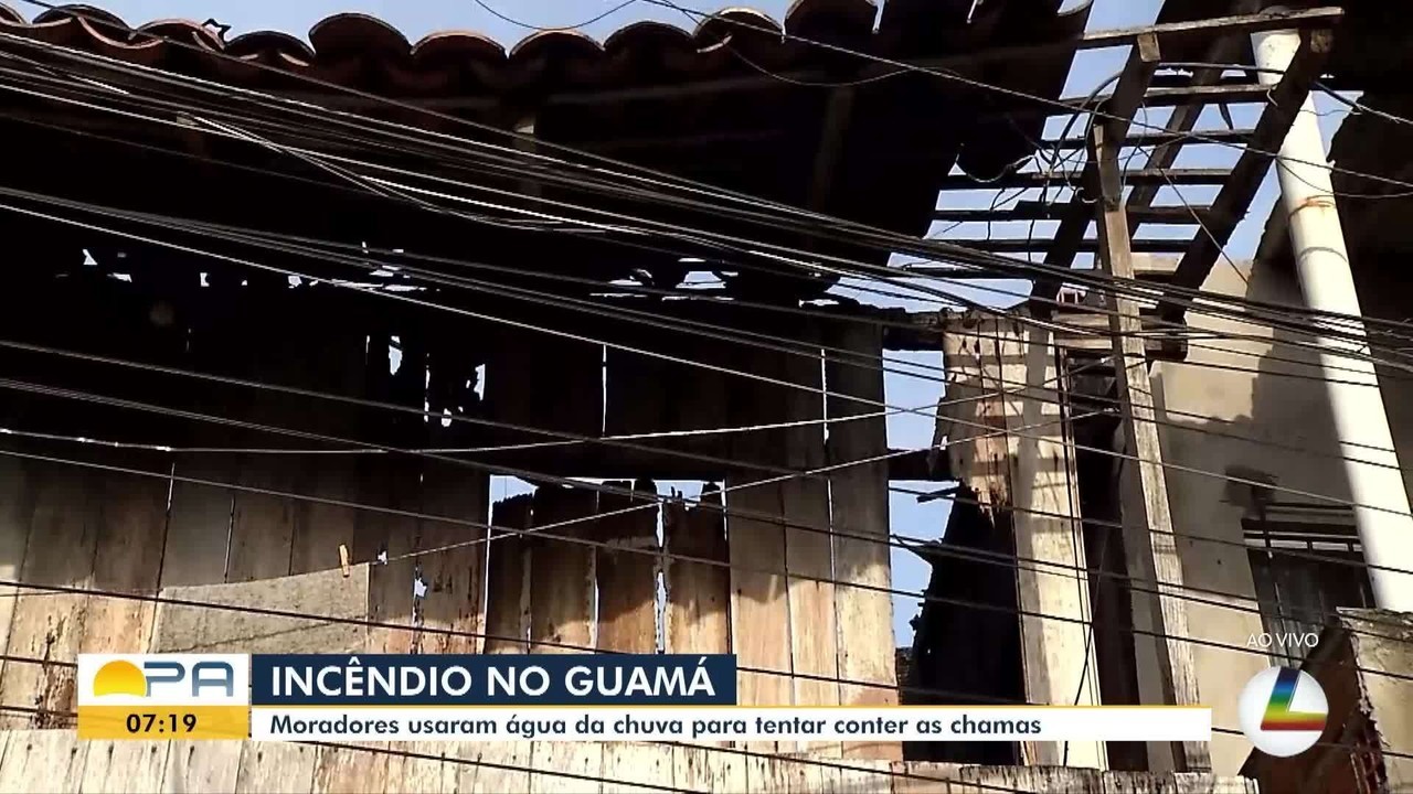 Incêndio destrói parte de casa em Belém, e moradores se mobilizam para apagar o fogo