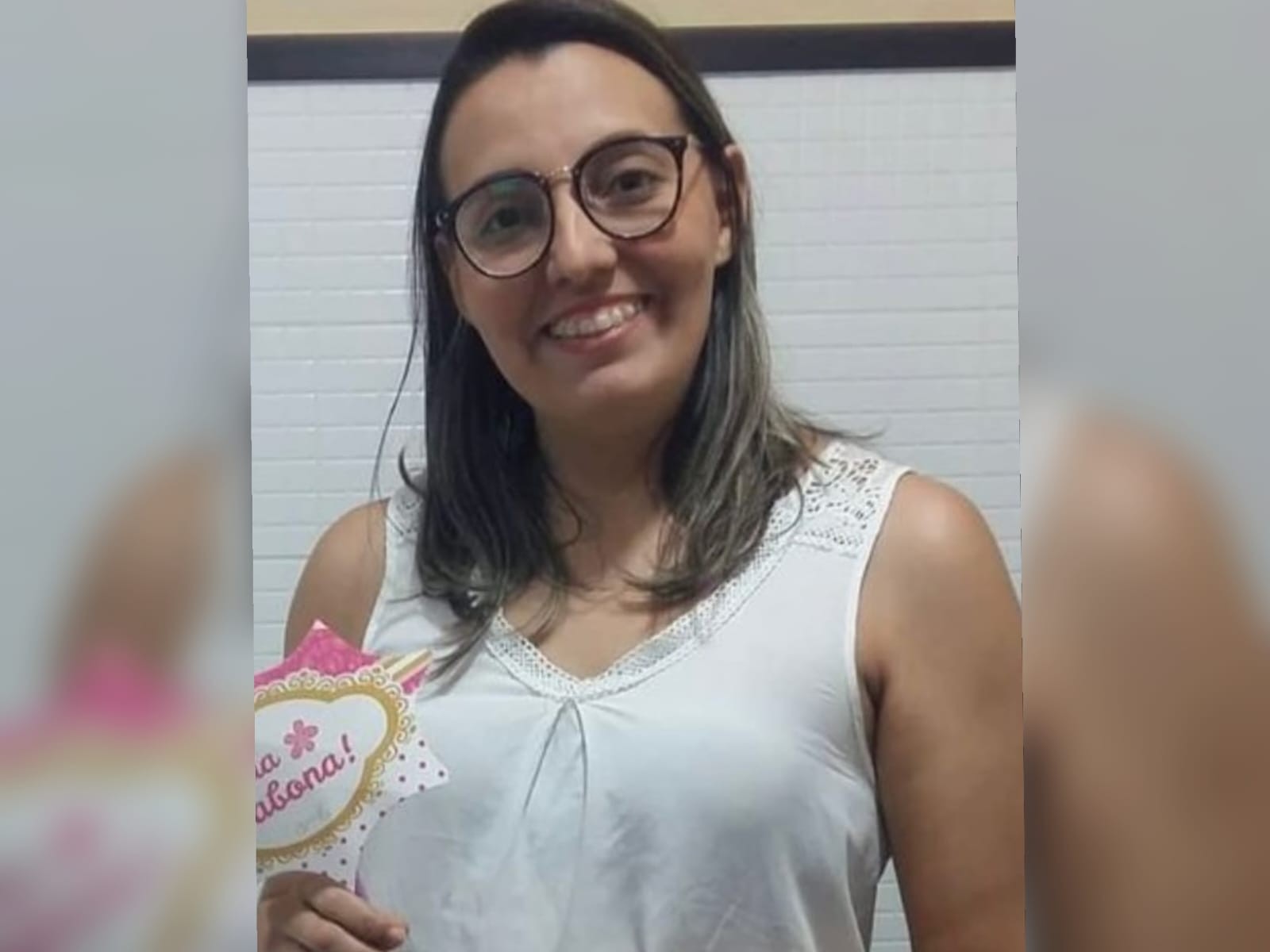 Motociclista colidiu duas vezes no carro de enfermeira antes de matá-la com tiro em Fortaleza