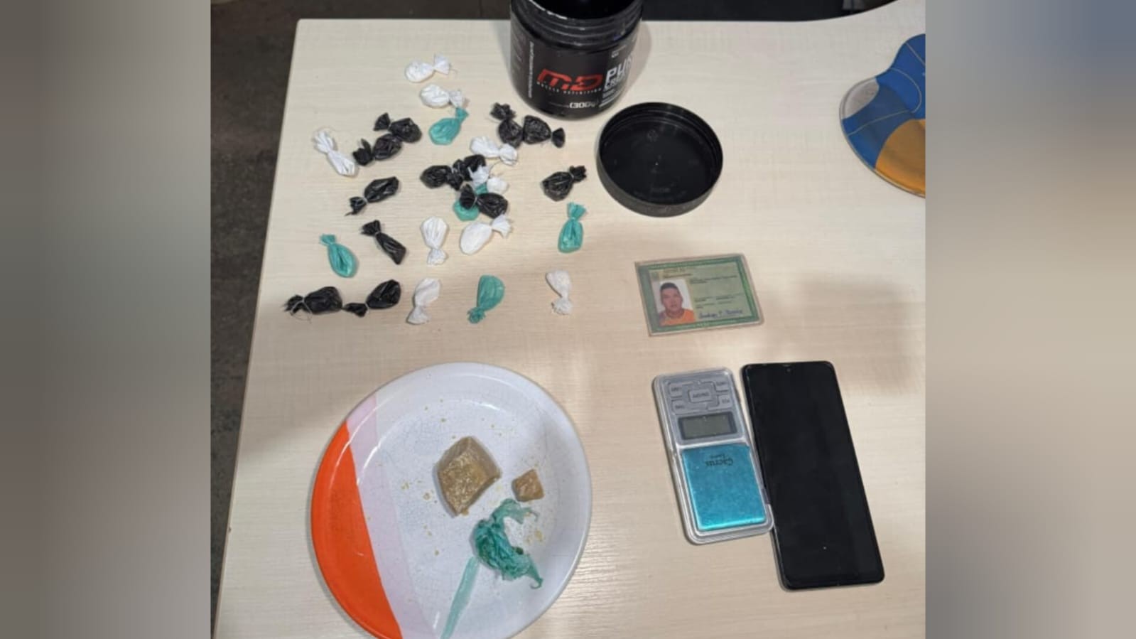 Homem preso com crack revela que estava em busca de emprego para deixar tráfico em Santarém