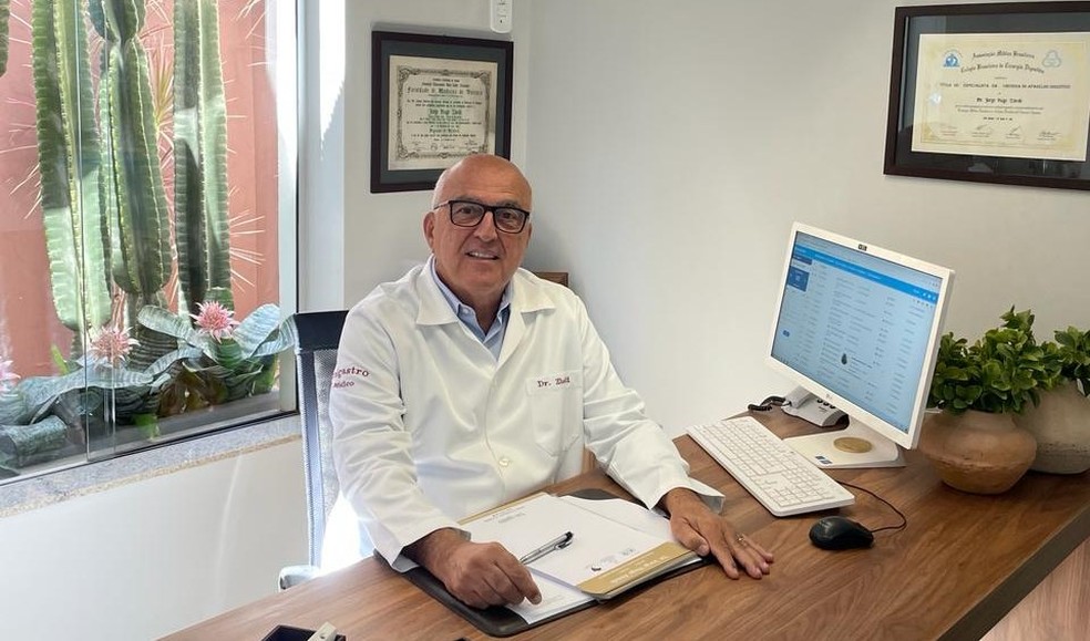 O médico Jorge Hage Zbeidi fala sobre as indicações da cirurgia bariátrica — Foto: Arquivo pessoal