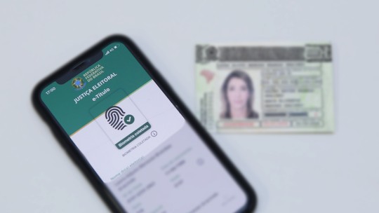 Título de eleitor: prazo para emissão ou transferência termina em 1 mês - Foto: (Eleitor podia regularizar a situação do título eleitoral até o dia 4 de maio. Crédito: Antonio Augusto/Ascom/TSE)