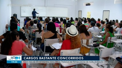 Saiba como se inscrever no concurso de Ipueiras; estudantes se dedicam por vagas