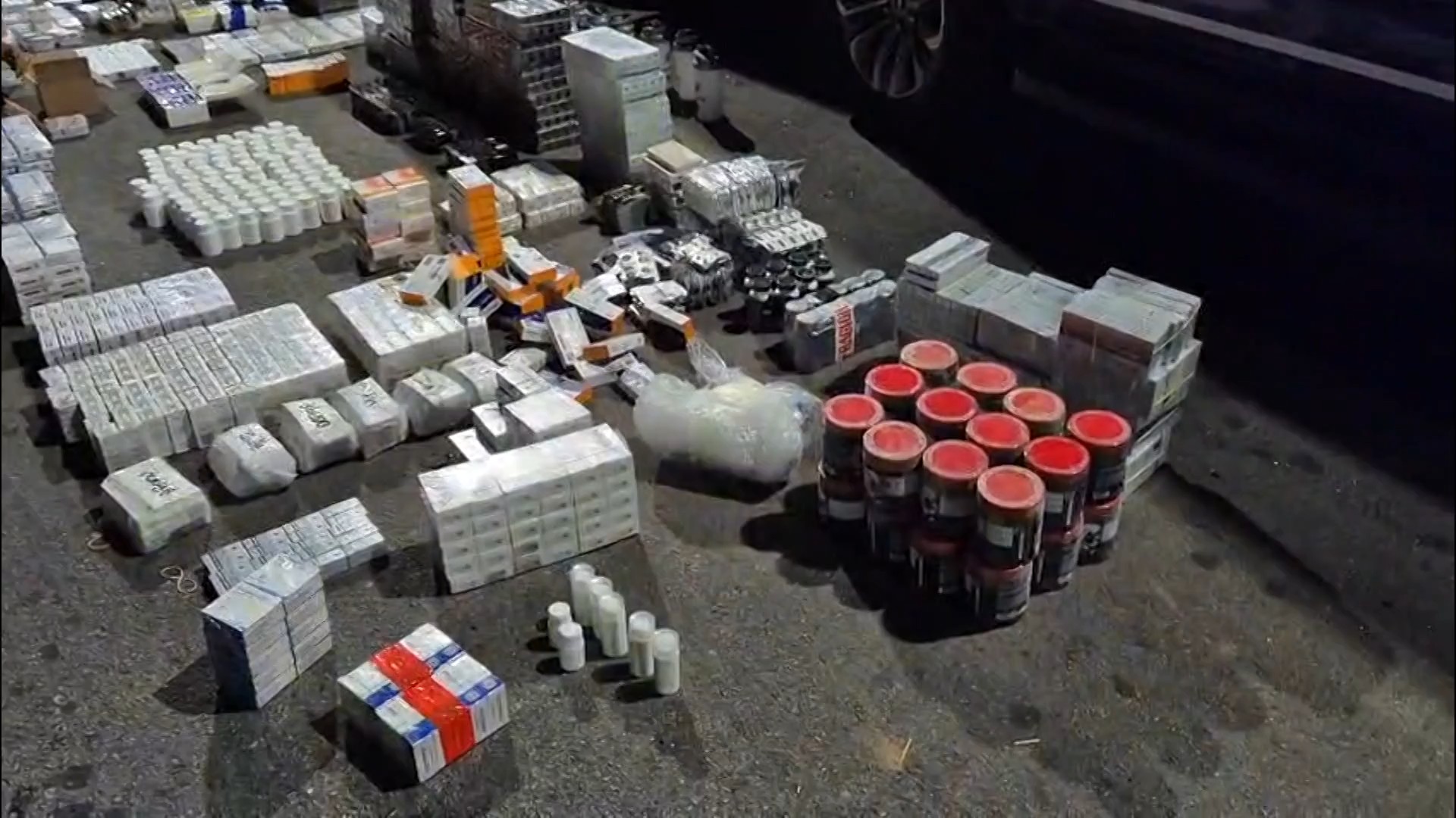 PRF prende homem transportando mais de 3 mil anabolizantes e canetas emagrecedoras na BR-381, em MG