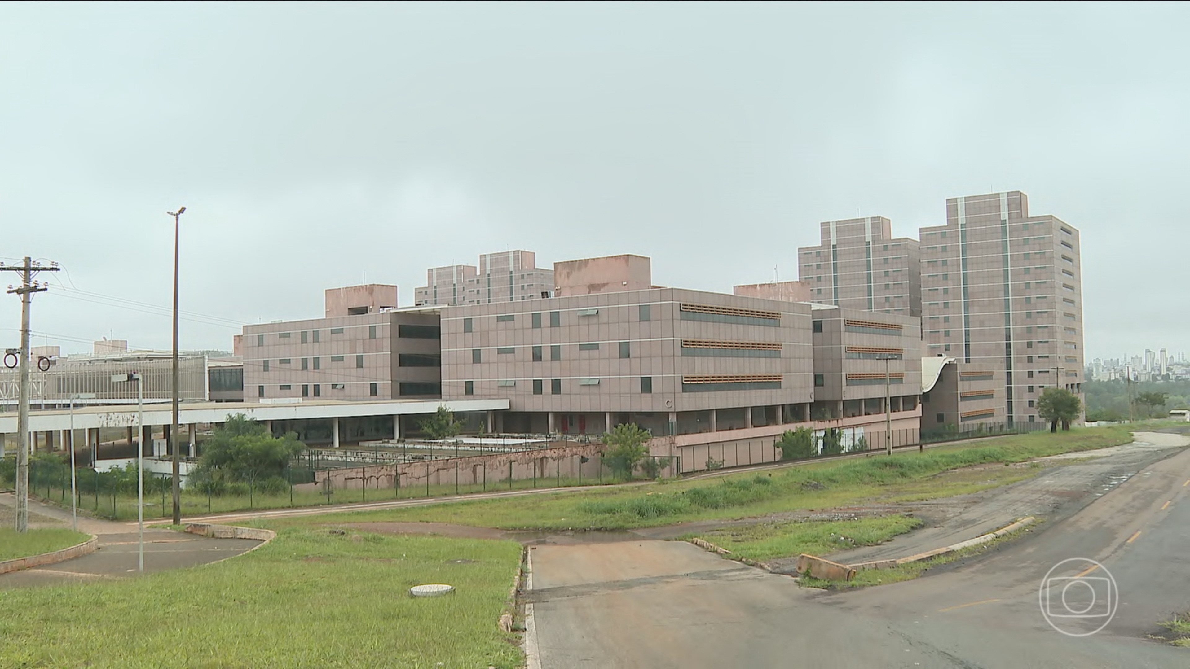 Governo do DF quer usar imóveis públicos como garantia de empréstimos para salvar o BRB, investigado no caso Master