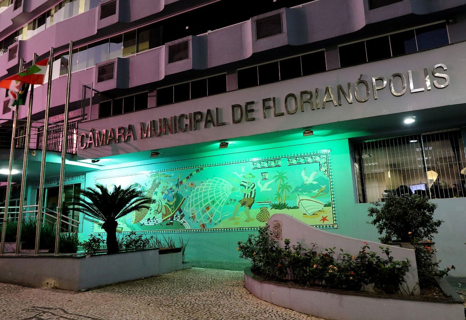 Florianópolis tem com quem contar”: Câmara reforça serviços para a  população | Câmara Municipal de Florianópolis | G1