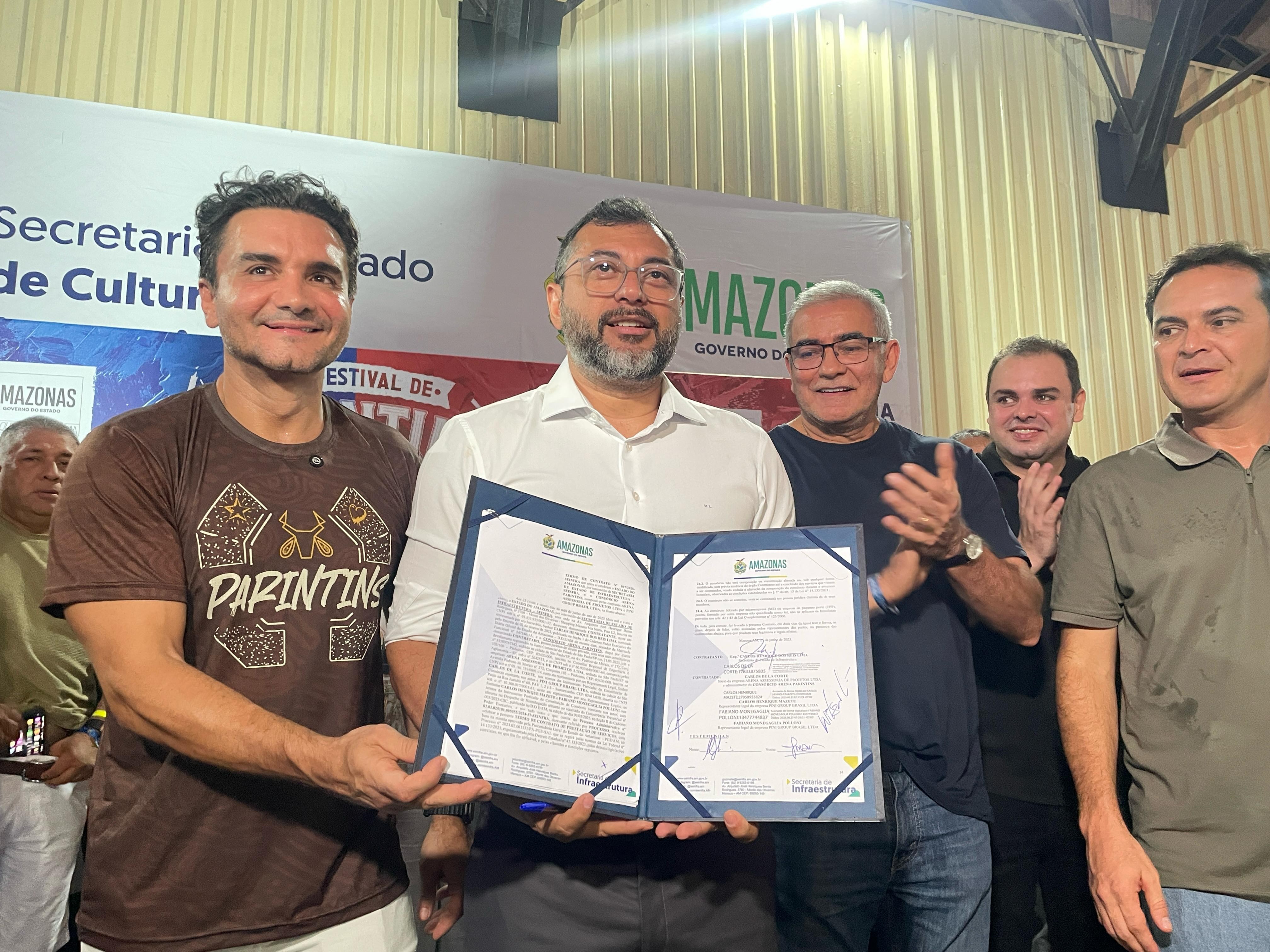 Contrato para elaboração do projeto de ampliação do novo Bumbódromo é assinado em Parintins