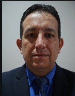 Homem invade igreja para matar a ex-esposa e atira em fiel que tentou protegê-la em RO