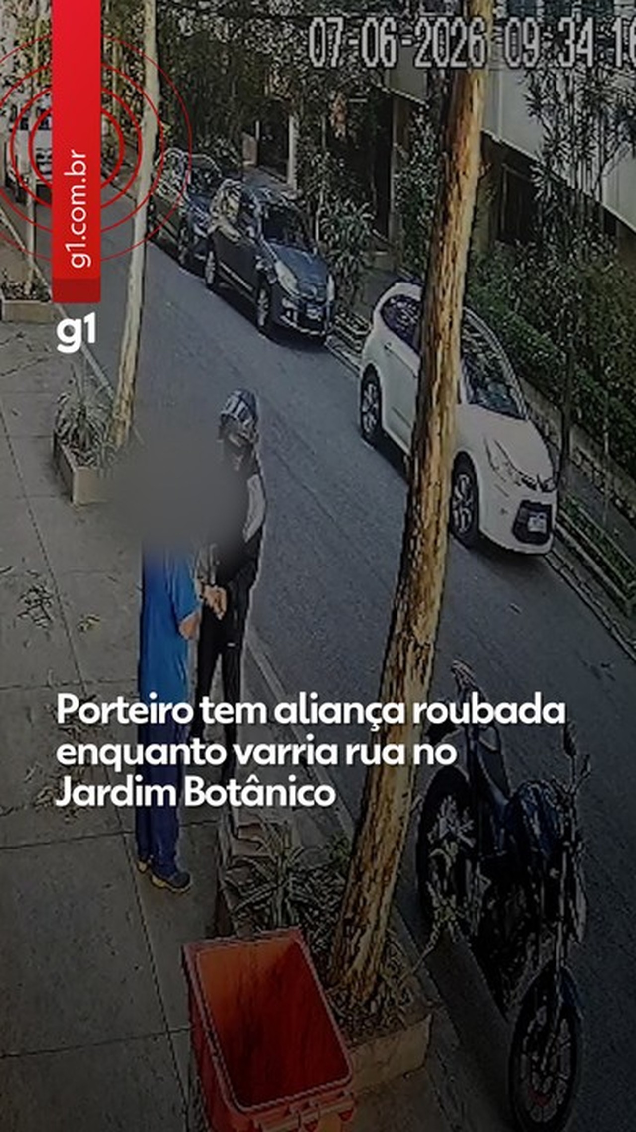 VÍDEO: porteiro tem aliança roubada por bandido ar