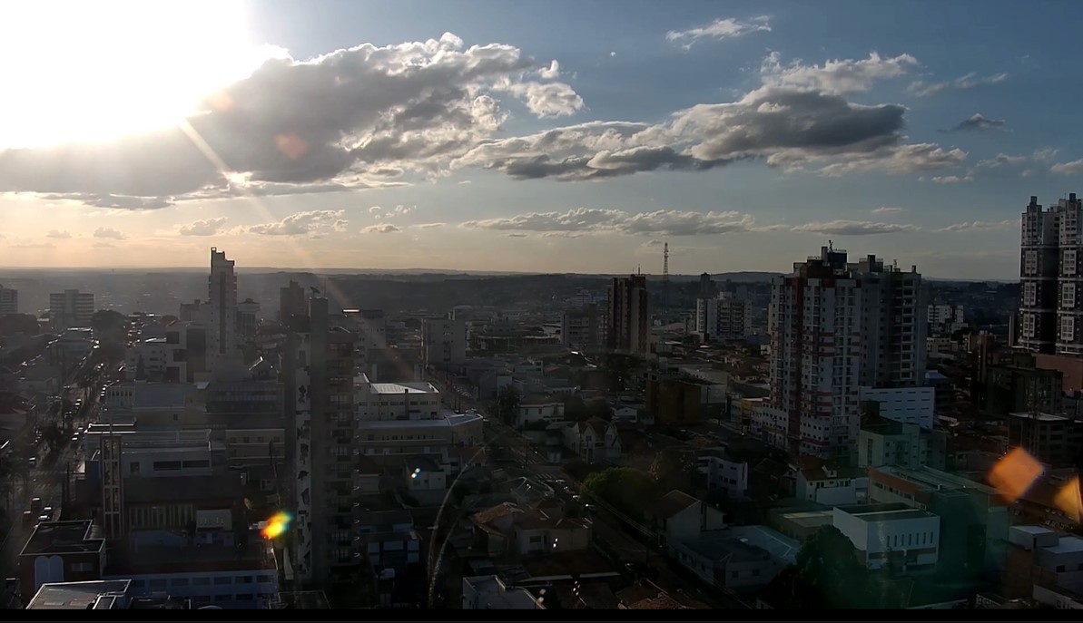 Após chuva intensa, tempo melhora e feriado do Dia do Trabalhador deve ter sol no Paraná, diz Simepar; veja previsão