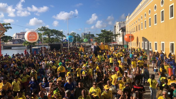 Uma torcida especial pela Itália em Recife - Jornal O Globo