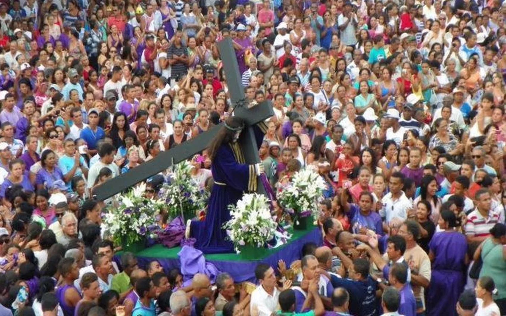 Milhares de pessoas acompanham Romaria de Nosso Senhor dos Passos em São Cristóvão