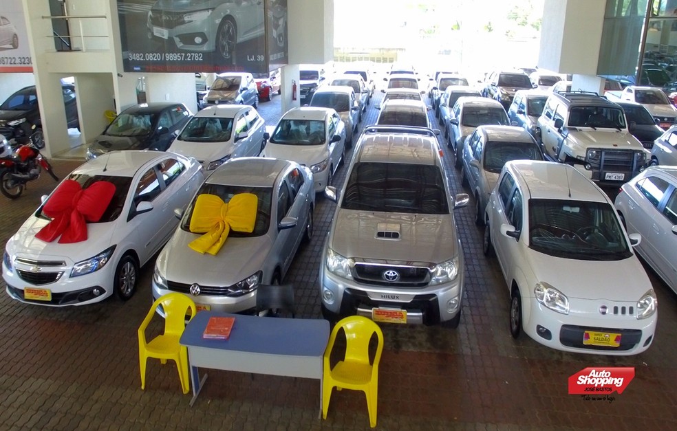 Auto Shopping Curitiba em Curitiba Aprove seu Financiamento Completo