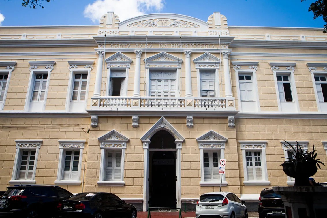 Prefeitura de Fortaleza assume gestão temporária da Santa Casa de Misericórdia