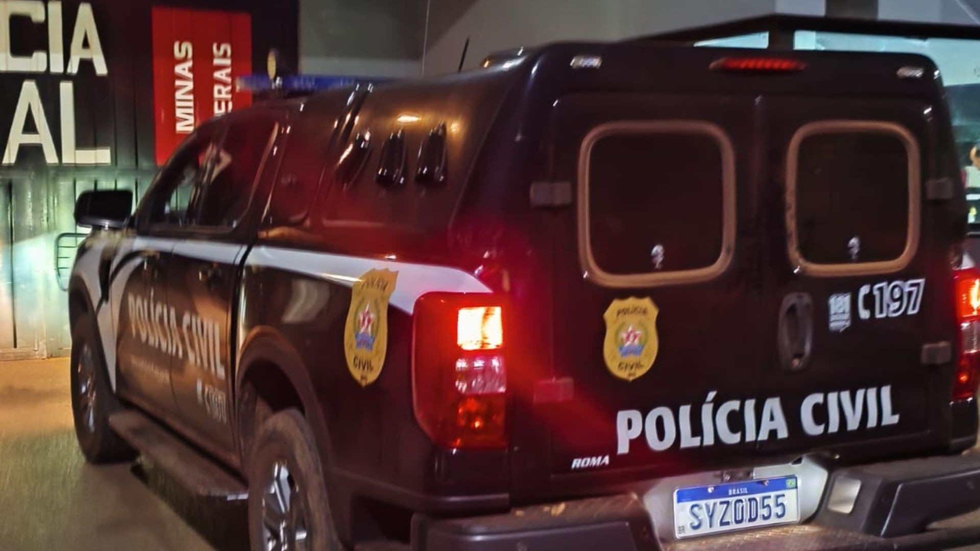 Tunisiano é preso por ameaçar e perseguir ex-namorada em MG