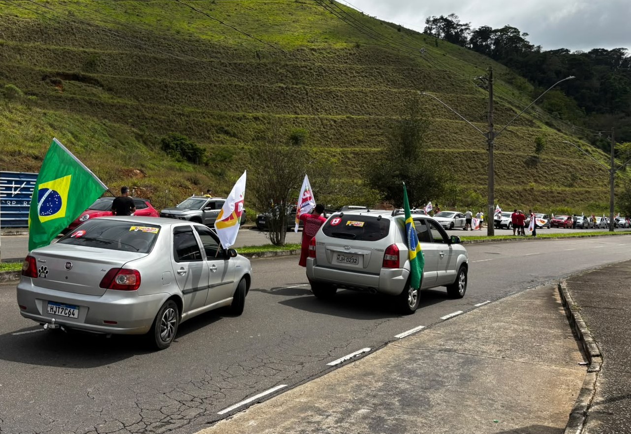 Carreata reúne apoiadores de Lula em Juiz de Fora; VÍDEO